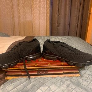 Women sneakers, never been worn.